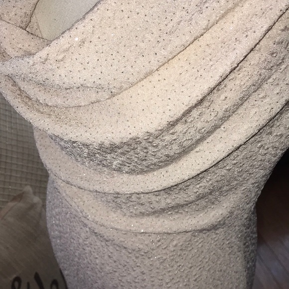 Lovely Day Sequin Dress - Picture 2 of 7